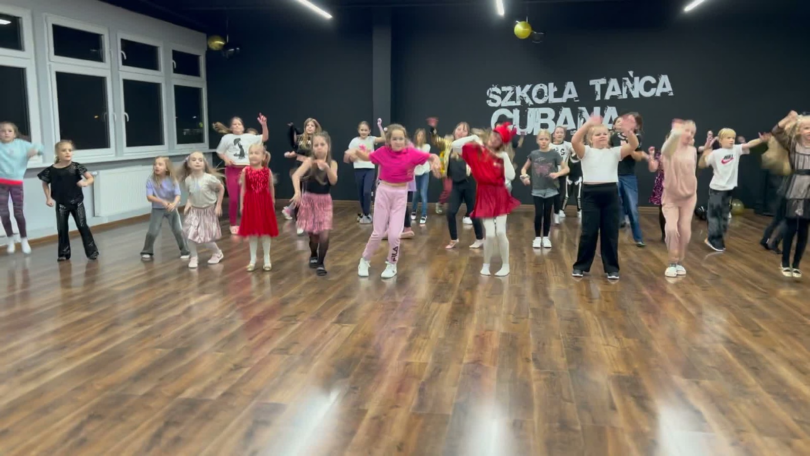 Sala Szkoły Tańca Cubana na osiedlu Wojska Polskiego